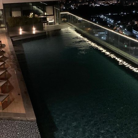 Base Condos Pattaya Luaran gambar